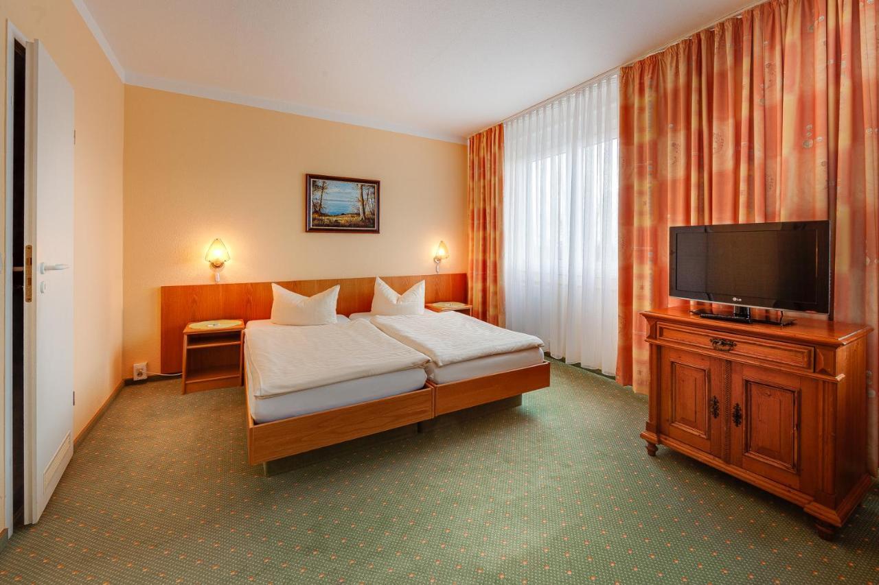 Hotel Horizont Gmbh Neubrandenburg Dış mekan fotoğraf